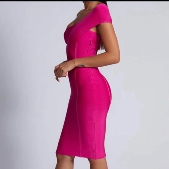 Pink - Picture 3 of 3